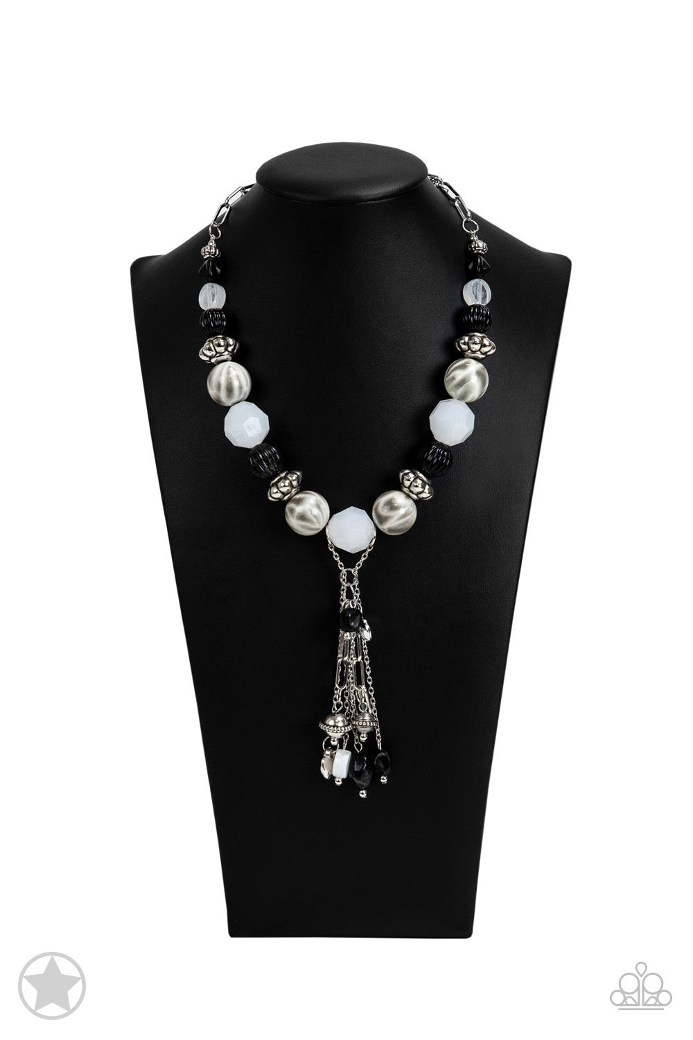 Break A Leg! Black/White Necklace