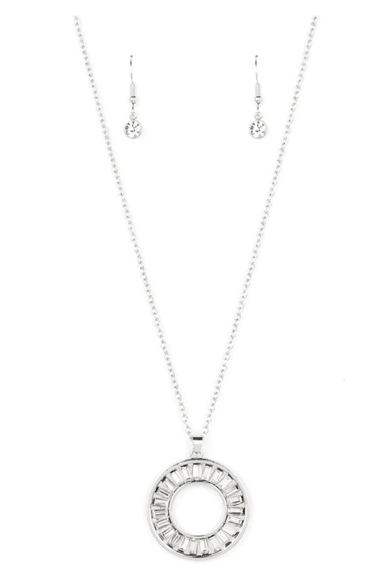 Clique Couture White Necklace