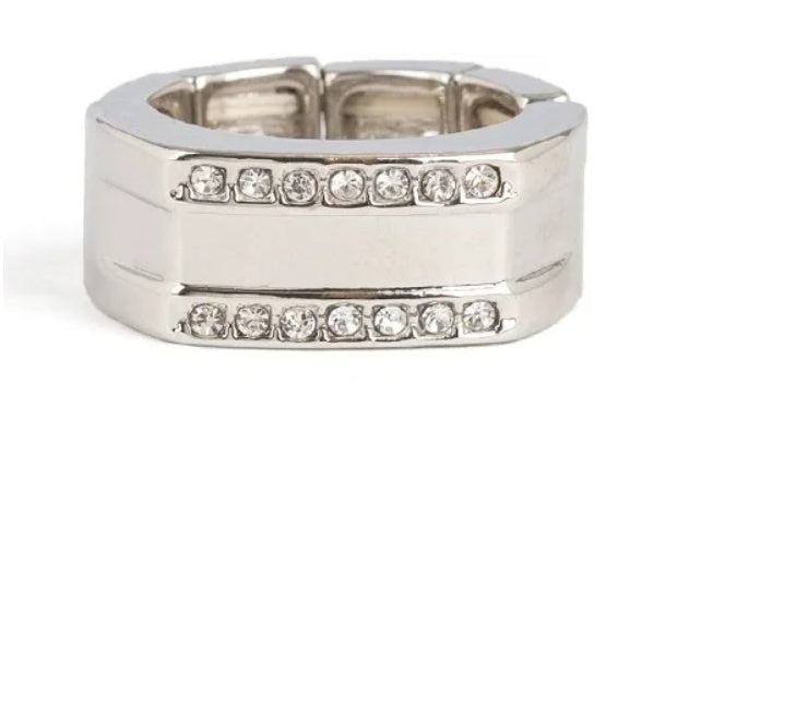 Triumph White Ring