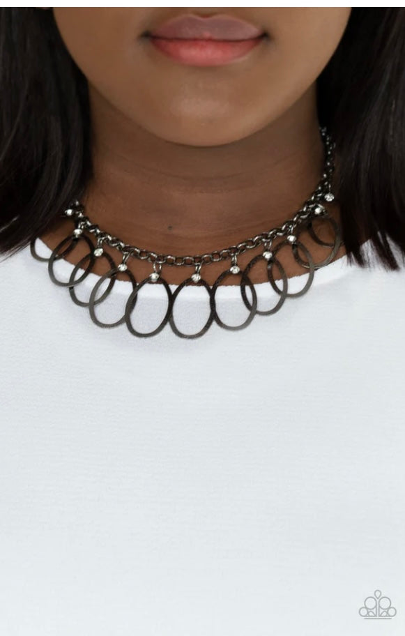 Double Oval Time Black Necklace